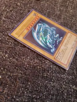 Vintage YuGiOh Starter Deck Kaiba Blue Eyes White Dragon SDK-001 High Grade M/NM - Image 3