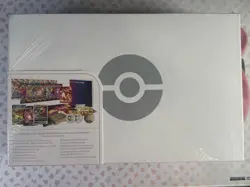 Pokemon TCG Sword and Shield Ultra Premium Collection Charizard Box 820650871115 - Image 2
