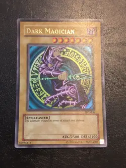Yu-Gi-Oh! ULTRA RARE CARD DARK MAGICIAN SDY-006 FOIL BLEED ERROR VLP - Image 1