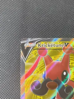 Pokemon - Kricketune V - 142/163 - SWSH Battle Styles - Full Art Card - Image 2