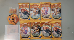 (Read Des) Open Boxed DISNEY LORCANA TCG: WILDS UNKNOWN ILLUMINEER'S TROVE BOX - Image 1