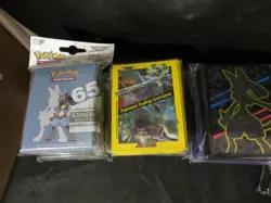 huge lot POKEMON CARD HOLDERS for 65 cards x 17 books!!! NEW! - Image 4