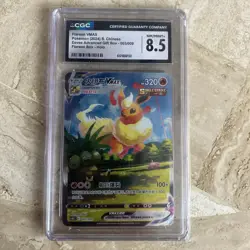 ⭐ CGC 8.5⭐ Flareon VMAX Holo Pokemon Card Gift Box 003/009 CSHC S.Chinese - Image 1