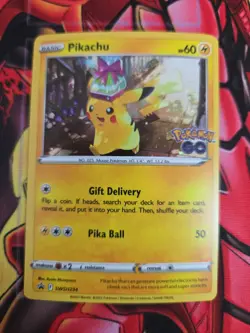 Pikachu SWSH234 Holo Promo Sword & Shield Promo Pokemon Holo LP - Image 1