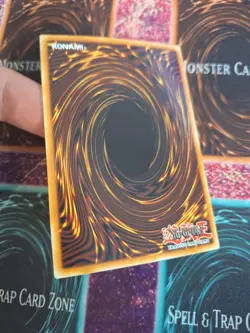 Yugioh Evil HERO Wild Cyclone LDS3-EN030 Blue Ultra Rare 1st Edition Near Mint - Image 5