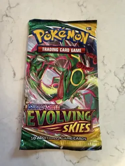 Pokemon Sword and Shield: Evolving Skies Sealed Booster Pack Brand New - Image 1