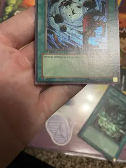 2 Yugioh Cards Vintage Heavy Storm 1st Edition Mrd/Giant Trunade 1st Edition Mrl - Image 4