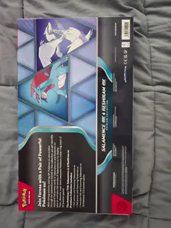 Salamence ex & Reshiram ex Pokemon TCG Premium Collection Box - Image 2