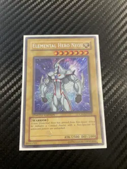 Elemental HERO Neos CT03-EN001 2006 Collectors Tin Limited Edition - Image 1