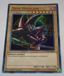 Dark Magician YGLD-ENB02 Ultra Rare Holo 1st Edition Yugioh NM - Image 1