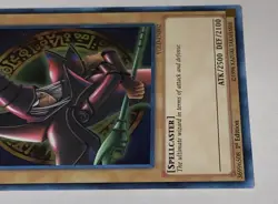 Dark Magician YGLD-ENB02 Ultra Rare Holo 1st Edition Yugioh NM - Image 5