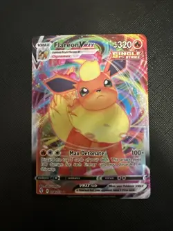 Pokemon TCG Flareon Vmax SWSH07: Evolving Skies 018/203 Ultra Rare - Image 1