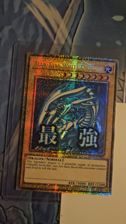 Blue-Eyes White Dragon Starlight Rare RA05-EN085 Yugioh MINT - Image 2
