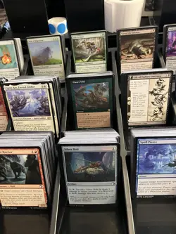 5Lb MTG bulk lot R/C/U standard and foil. - Image 3