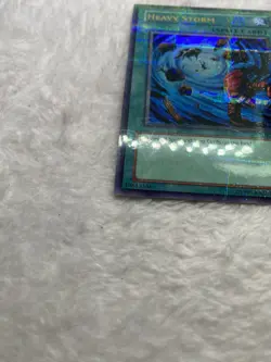 Heavy Storm HL2-EN004 Ultra Parallel Rare LP Yugioh - Image 3