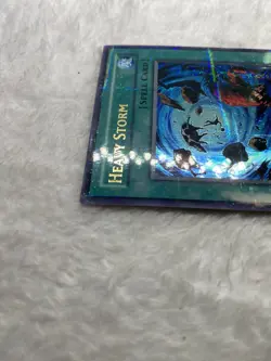 Heavy Storm HL2-EN004 Ultra Parallel Rare LP Yugioh - Image 4