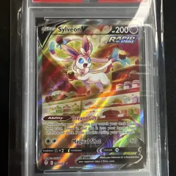 2021 Pokemon SWSH Evolving Skies Sylveon V #184/203 PSA 10 GEM MINT - Image 2