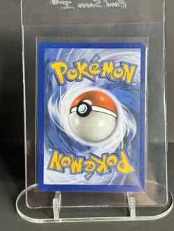 The Pokemon Company Pokemon TCG Pikachu Celebrations 005/025 Holo Rare 25th EN - Image 2