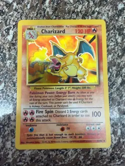 Charizard 4/102 Holo Base Set Unlimited 1999 Pokemon Card - Image 2