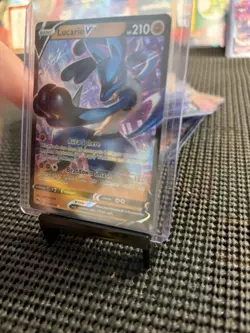 Pokemon TCG Lucario v 027/073 - Image 1