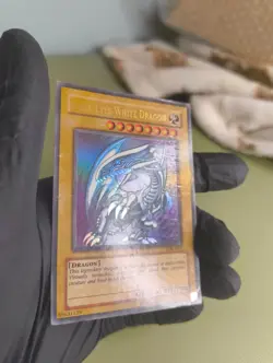 YuGiOh Blue-Eyes White Dragon SDK-E001 Ultra Rare Unlimited MP-HP Check Photos - Image 2