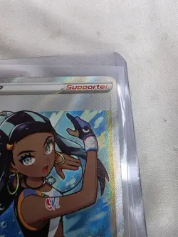 Pokemon Card TCG - Nessa 183/185 Ultra Rare Full Art Trainer Vivid Voltage NM - Image 4