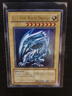 Konami Blue-Eyes White Dragon SDK-001 Kaiba Ultra Rare Holo Yu-Gi-Oh MP - Image 1