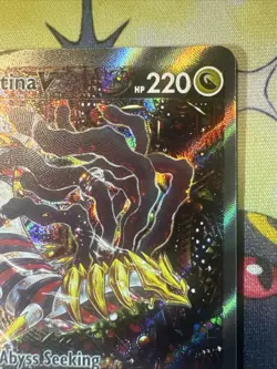 Giratina V 186/196 Alt Art Lost Origin NM - Image 3