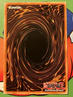 *** BLUE-EYES WHITE DRAGON *** PRISMATIC SECRET RARE MP22-EN266 (NM) YUGIOH! - Image 2