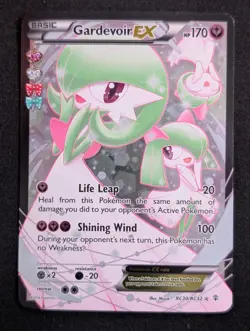 Gardevoir EX RC30/RC32 Generations: Radiant Collection Pokemon NM Holo - Image 1