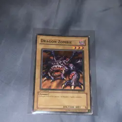 Yu-Gi-Oh! Konami Dragon Zombie SDY-014 1st Edition Monster Starter Deck Yugi - Image 1