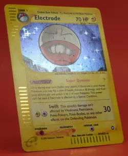 Pokemon TCG English Card e-Series Aquapolis Electrode H7/H32 Holo Rare - Image 3