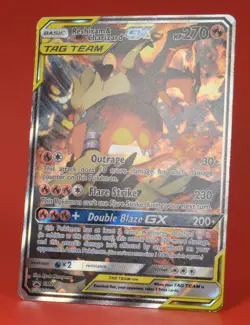 Pokemon TCG English Card Sun & Moon Promo Reshiram & Charizard GX SM201 Standard - Image 4