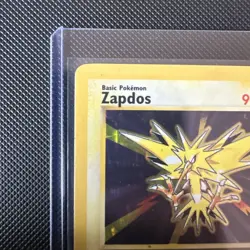 Pokemon TCG Zapdos Base Set Holo Unlimited Rare Card 16/102 - Image 2