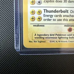 Pokemon TCG Zapdos Base Set Holo Unlimited Rare Card 16/102 - Image 5