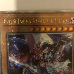 EvilTwins Ki-sikil & Lil-la RA04-EN037 Quarter Century Secret Rare Yugioh - Image 2