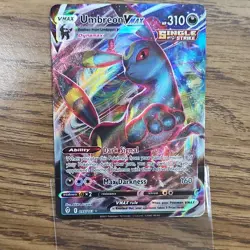 Umbreon VMAX 095/203 Evolving Skies Ultra Rare Holo Pokemon Card NM - Image 1