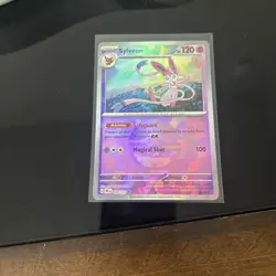 Sylveon (Poke Ball Pattern) 040/131 Holo Prismatic Evolutions Pokemon Holo NM - Image 3