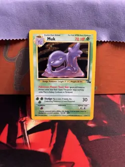 Muk 13/62 Fossil Holo Rare Pokemon TCG 1999 WoTC - Image 1