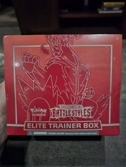 POKEMON TCG SWORD & SHIELD BATTLE STYLES ELITE TRAINER BOX RED FACTORY SEALED - Image 1