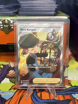 Pokemon TCG Bird Keeper Shining Fates 066/072 Holo Ultra Rare - Image 2