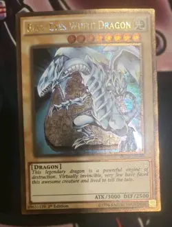 Yu-Gi-Oh! BLUE-EYES WHITE DRAGON PGL2-EN080 GOLD 1st Edition Near Mint - Image 1