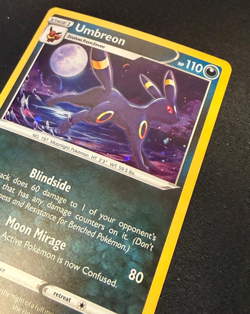 SWIRL Holo Umbreon SWSH129 Promo Sword & Shield Promo Near Mint - Image 2
