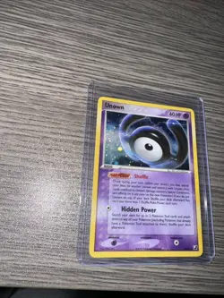 Pokemon Unown (H) EX Unseen Forces Holo H/28 MP - Image 2