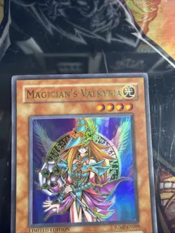 Magician's Valkyria JUMP-EN009 Yu-Gi-Oh! TCG Shonen Jump Limited Edition - Image 2