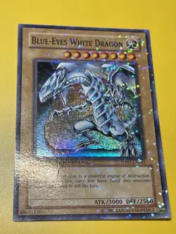 Yugioh Blue Eyes White Dragon DT01-EN001 Duel Terminal Holo Super LP - Image 2