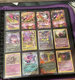 Pokemon card collection lot - Image 1