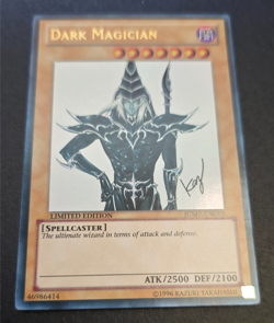 Yugioh Dark Magician (JUMP-EN049) - Shonen Jump Magazine Promos Limited - Image 2