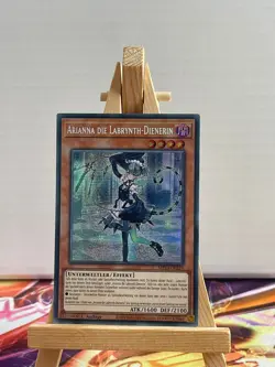 Arianna Die Labrynth-Dienerin MP23-DE229 Secret Rare Deutsch NM YUGIOH - Image 1