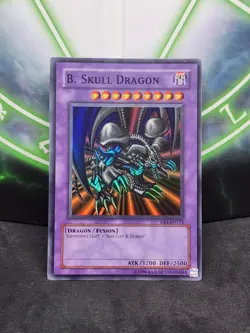 Yugioh B. Skull Dragon DB1-EN153 Super Rare NM - Image 1